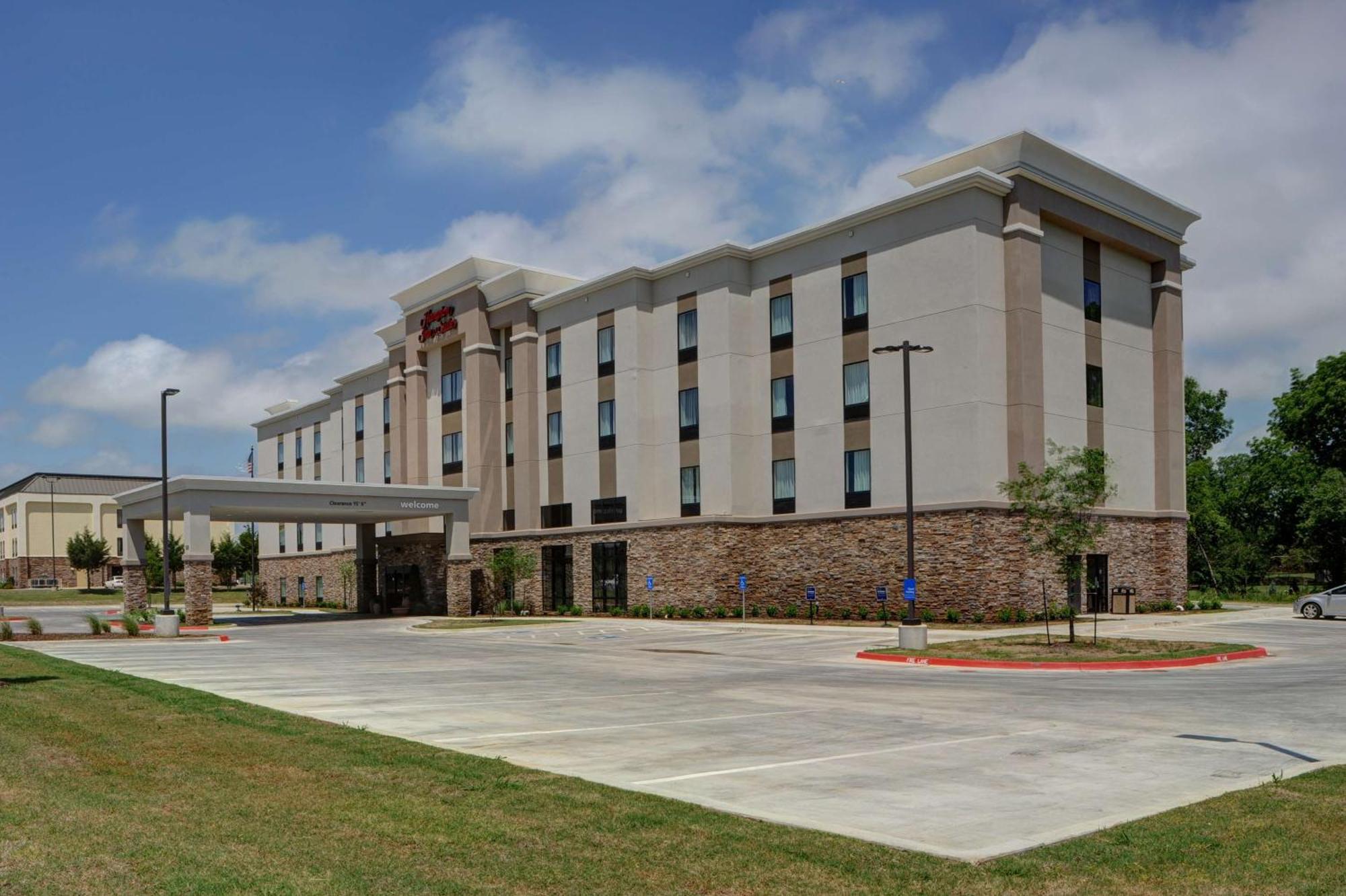 Hampton Inn & Suites Ardmore Eksteriør billede
