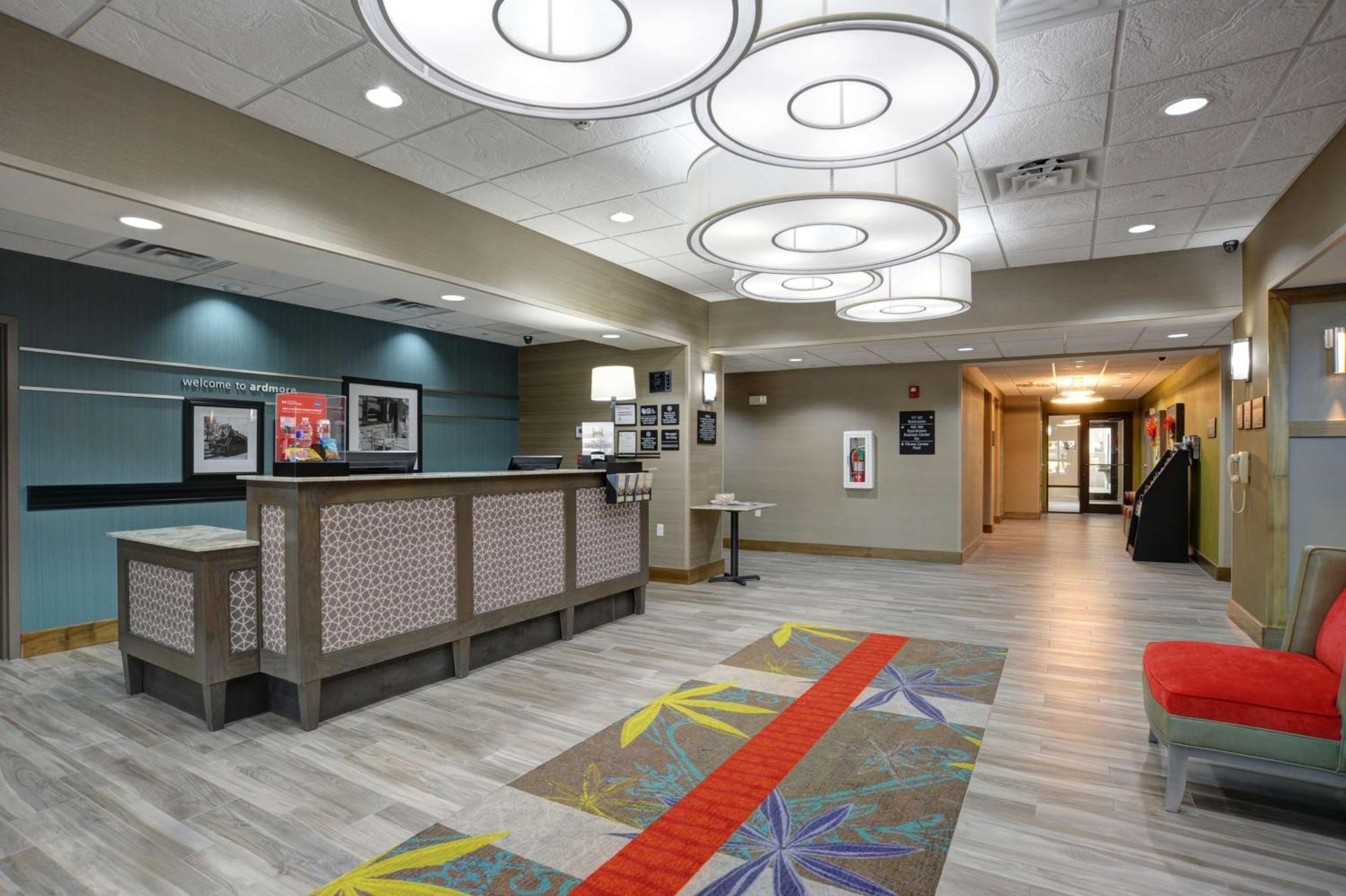 Hampton Inn & Suites Ardmore Eksteriør billede